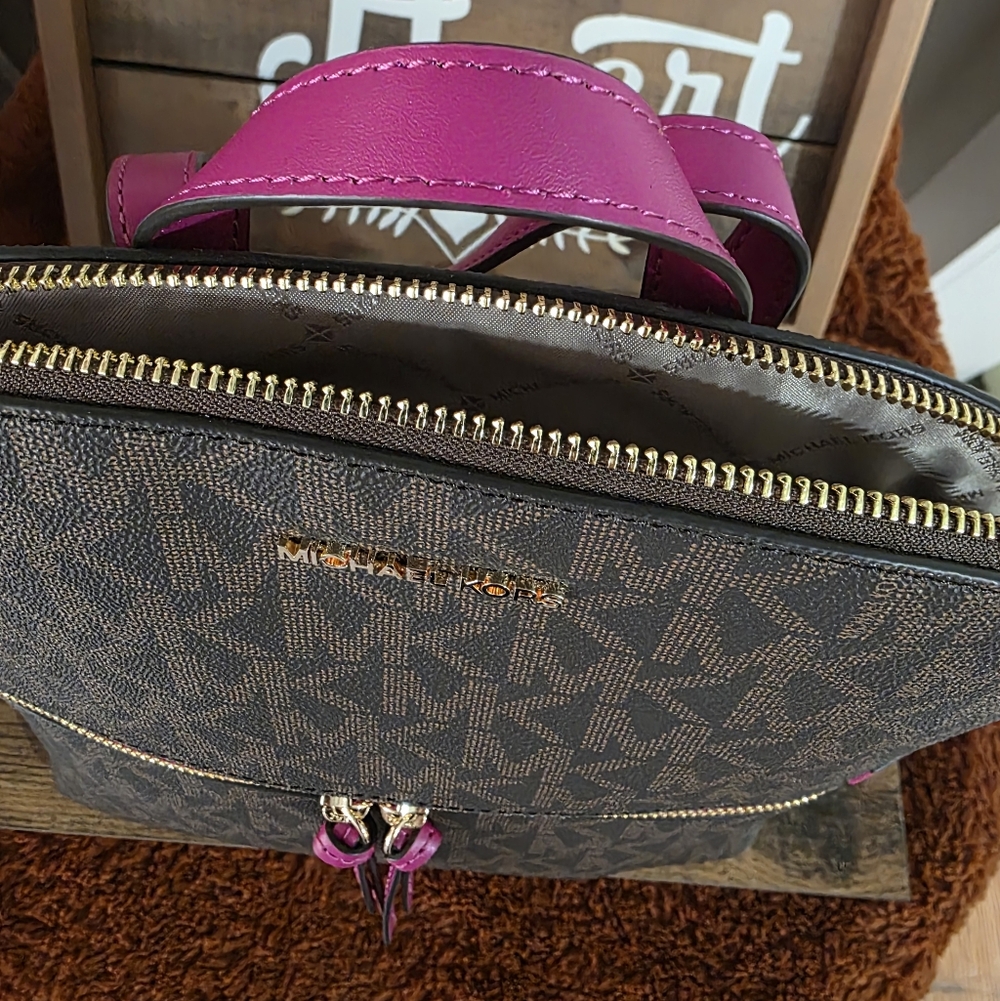 Michael Kors Dallas Medium Slim Backpack MK Signature - Picture 15 of 15